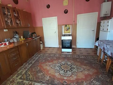 будинок за адресою Кошута, 25