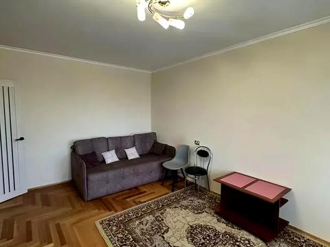 квартира за адресою Івана Миколайчука вул., 13