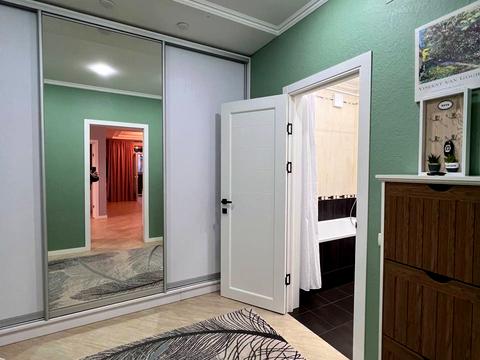 квартира за адресою Зоопаркова вул., 12