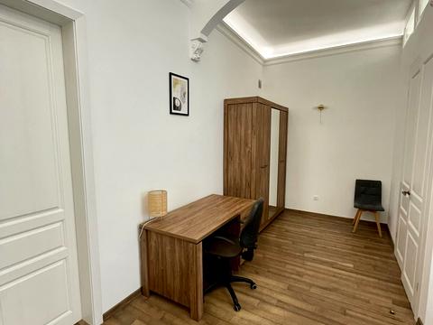 квартира за адресою Августина Волошина вул., 3