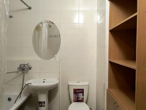 квартира за адресою смт. Авангард, Проїзна вул., 18