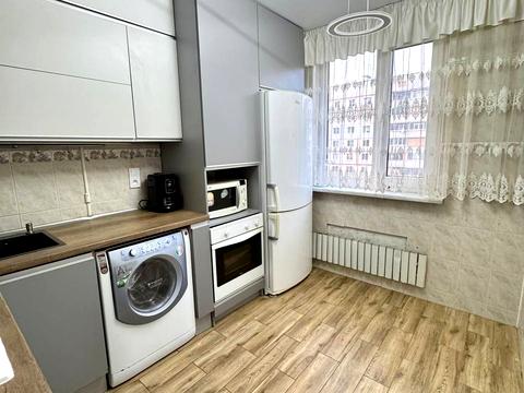 квартира за адресою Метробудівників вул., 42