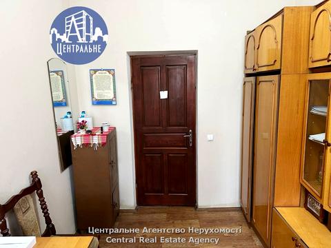 комерційна за адресою Ярослава Мудрого вул. (Моріса Тореза), 31-А