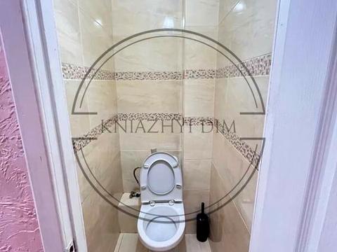 квартира за адресою Миколи Бажана просп., 7-Б