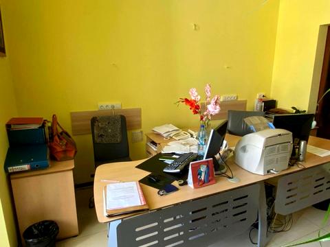 комерційна за адресою Дмитрівська вул., 52-Б