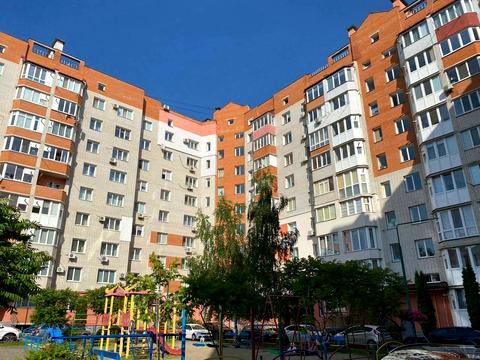 квартира за адресою Свободи бульв., 1
