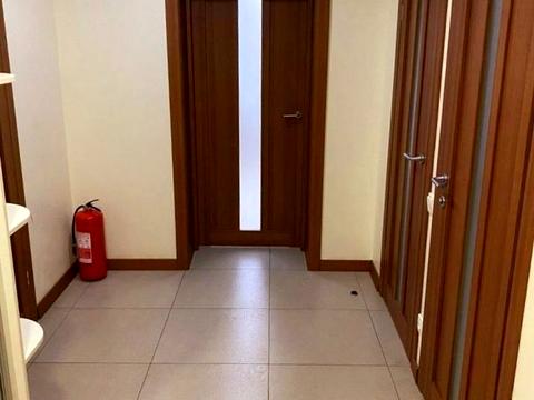 комерційна за адресою Волошкова вул., 80