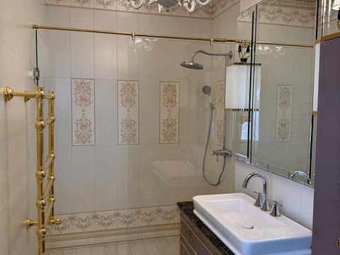 коммерческая по адресу с. Грибовка, Приморська, 26