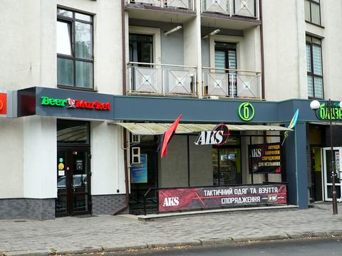 комерційна за адресою Залізнична вул., 49