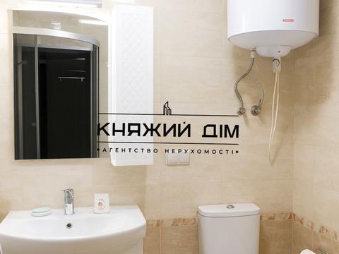 квартира за адресою Академіка Глушкова просп., 9-В