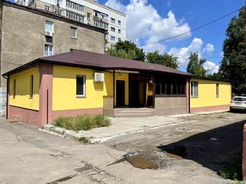 комерційна за адресою Старокозацька вул. (Комсомольська), 82