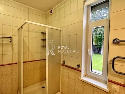 будинок за адресою Крутогірна вул., 52