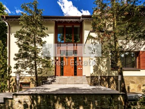 будинок за адресою каштанова