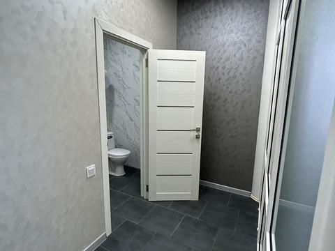 комерційна за адресою Гнатюка пров., 3