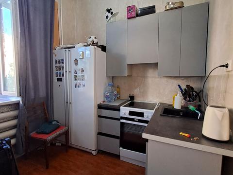 квартира за адресою Лялі Ратушної вул., 130