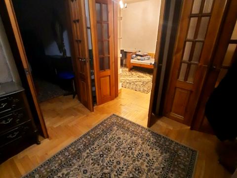 комната по адресу Гонгадзе Георгия просп. (Советской Украины), 18-Б