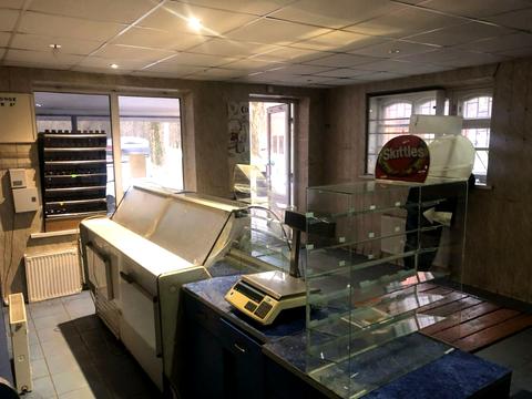 комерційна за адресою Романа Шухевича вул. (Курчатова), 1