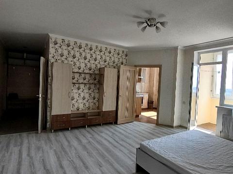 квартира за адресою Владислава Бувалкіна вул., 54-А