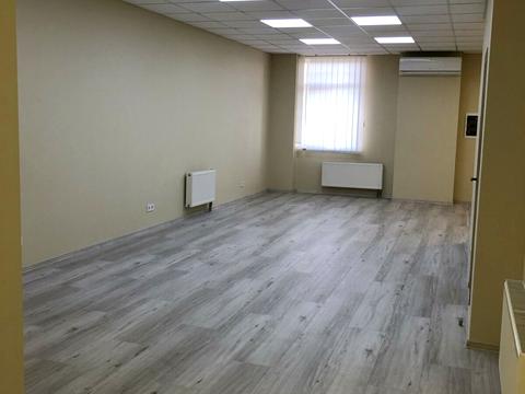 комерційна за адресою Артилерійська вул., 4в