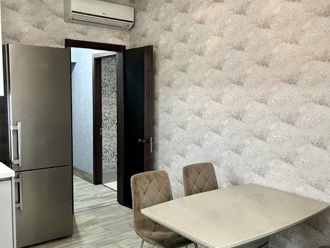 квартира за адресою Академіка Сахарова вул., 3-А