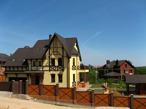 дом по адресу Стежки ул.