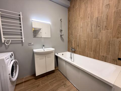 квартира за адресою Михайла Максимовича вул. (Онуфрія Трутенка), 26-В