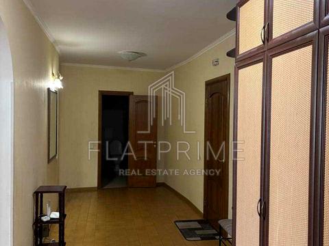 квартира за адресою Дніпровська набережна вул., 19-В