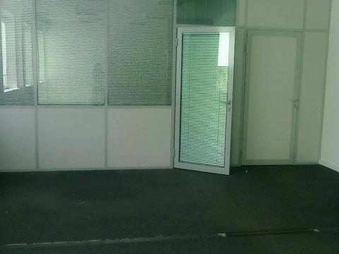 комерційна за адресою Варязький пров., 4-В