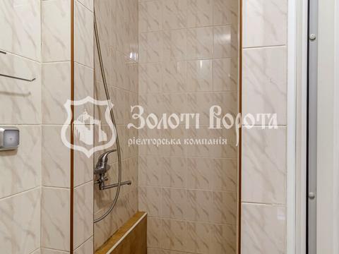 дом по адресу Геологів вул., 213
