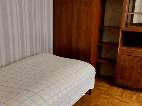 квартира за адресою Академіка Корольова вул., 10-А