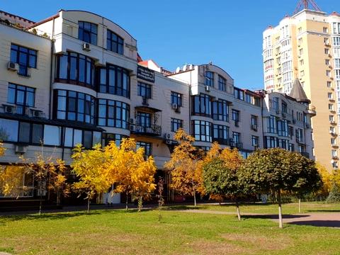 комерційна за адресою Оболонська набережна вул., 11