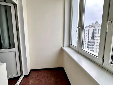 комерційна за адресою Срібнокільська вул., 3-Б