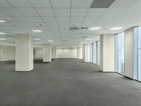 комерційна за адресою Миколи Амосова вул., 12