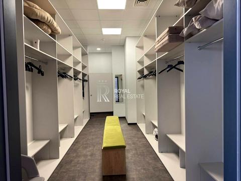 комерційна за адресою Сім'ї Прахових вул. (Гайдара), 54