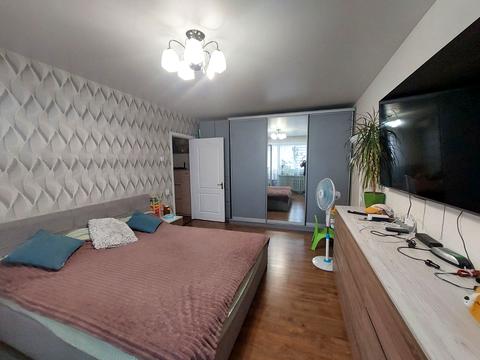 квартира за адресою Лазурна вул., 10б