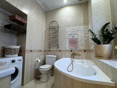 квартира за адресою Академіка Володимира Гнатюка вул. (), 3