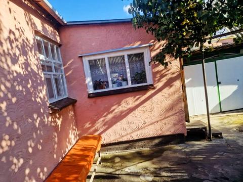 будинок за адресою Романа Шухевича вул., 88