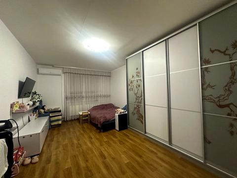 квартира за адресою Романа Вірастюка вул., 7