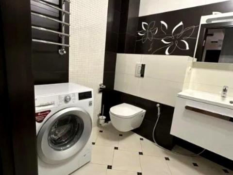 квартира за адресою Миколаївська вул., 16