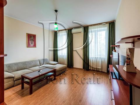 квартира за адресою Олександра Довженка вул., 2