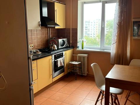 квартира за адресою Левка Лук'яненка вул. (Маршала Тимошенка), 5