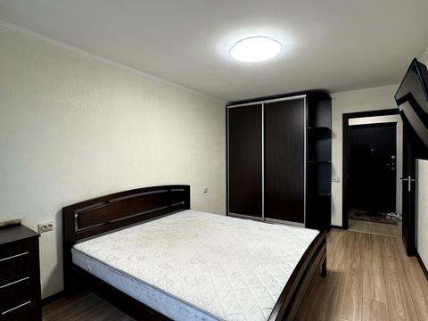 квартира за адресою Івана Миколайчука вул. (Серафимовича), 5