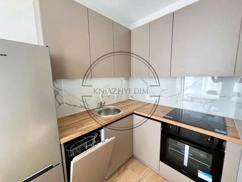 квартира за адресою Дніпровська набережна вул., 17-К