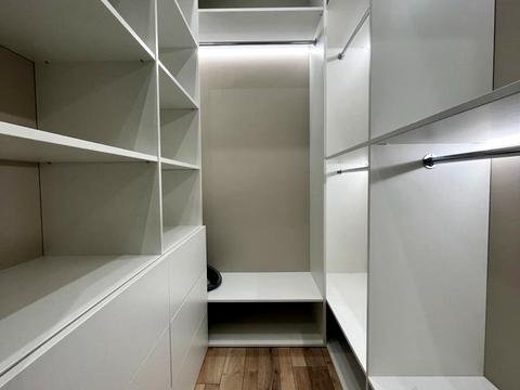 квартира за адресою Дніпровська набережна вул., 15-К