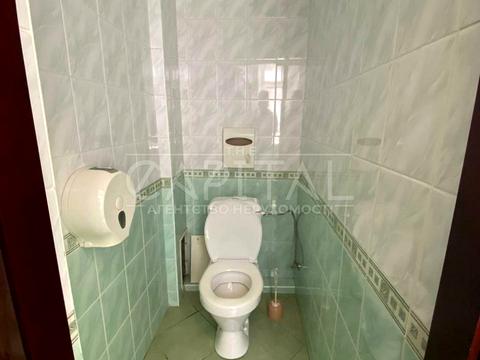 комерційна за адресою Ігорівська вул., 5
