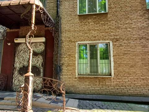 квартира за адресою Степана Тільги вул. (Революційна), 12
