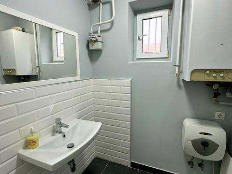 комерційна за адресою Сім'ї Глодан вул., 41