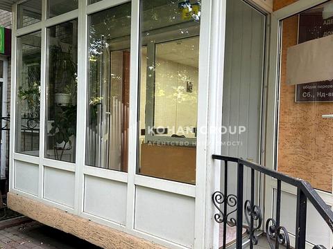 коммерческая по адресу Каменецкая ул., 84