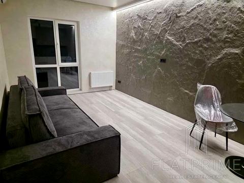 квартира за адресою Михайла Максимовича, 24В