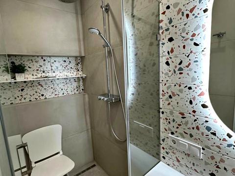 квартира за адресою Михайла Грушевського вул., 14а
